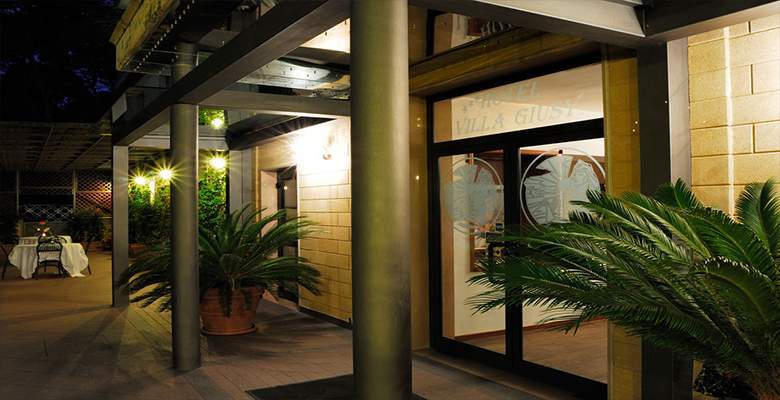 Hotel Villa Giusy Кастелланета-Марина Экстерьер фото