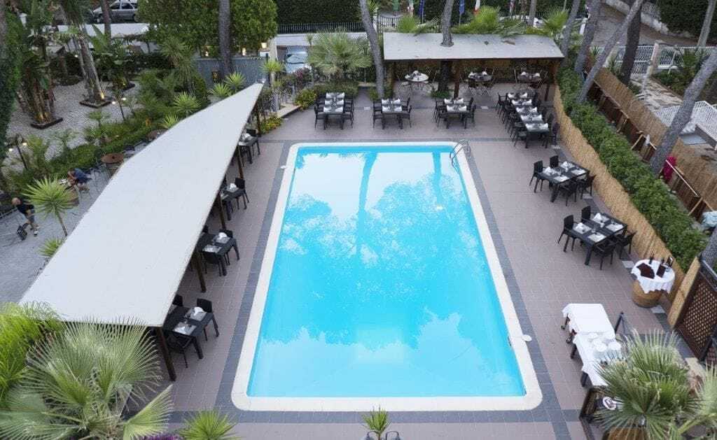 Hotel Villa Giusy Кастелланета-Марина Экстерьер фото